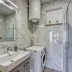 Porec-jug Apartment *